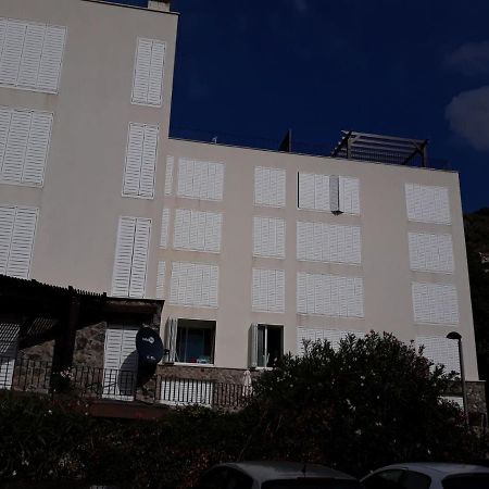 Przno Apartman White Star Apartment Exterior foto